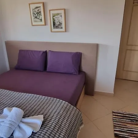 Lusi's Apartament *